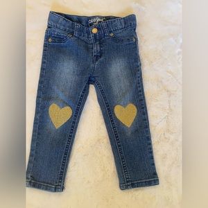 2T Cat & Jack jeans with gold hearts